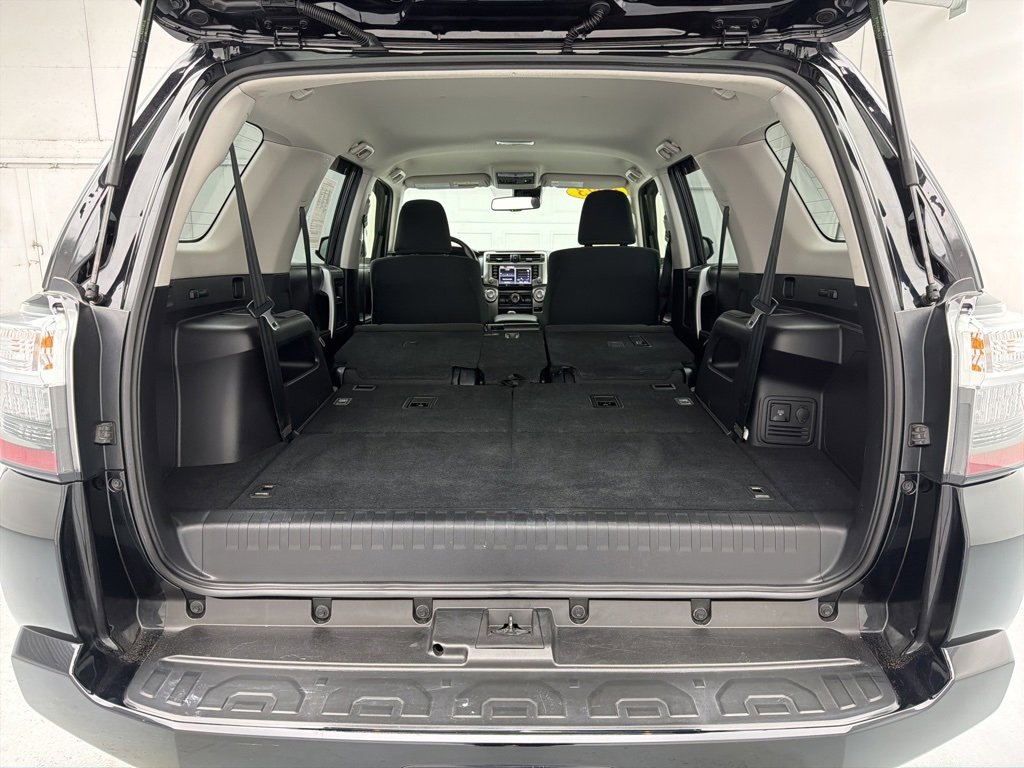 Used 2023 Toyota 4Runner SR5 image 50