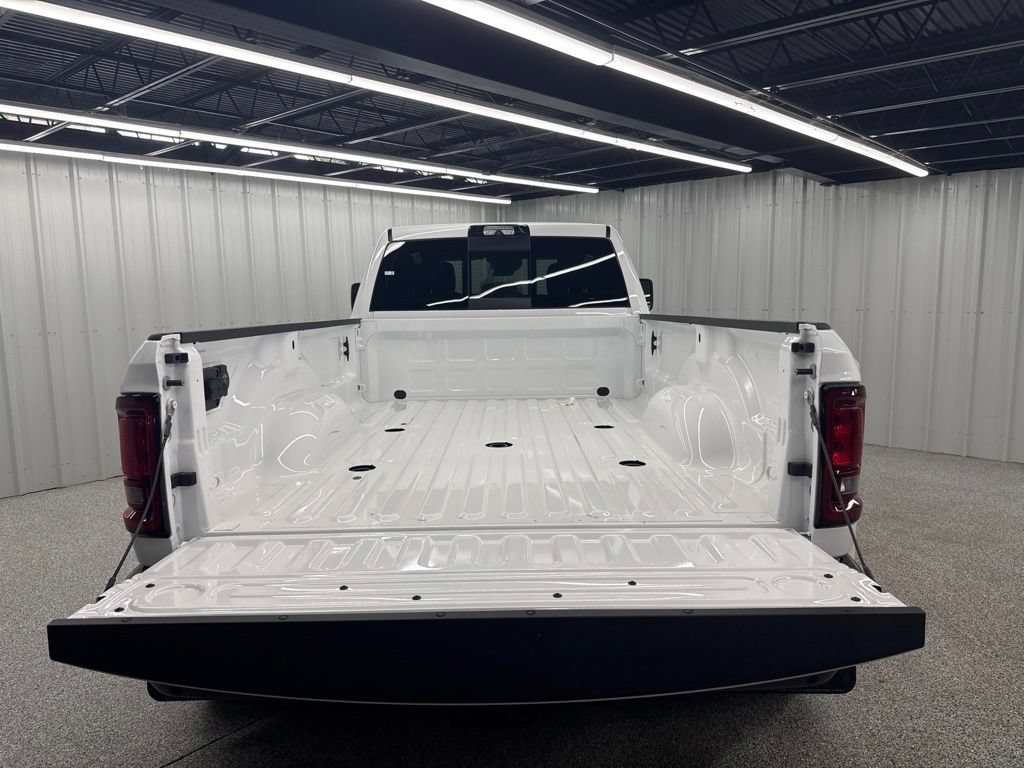 New 2026 RAM 3500 Tradesman AWD/4WD image 8