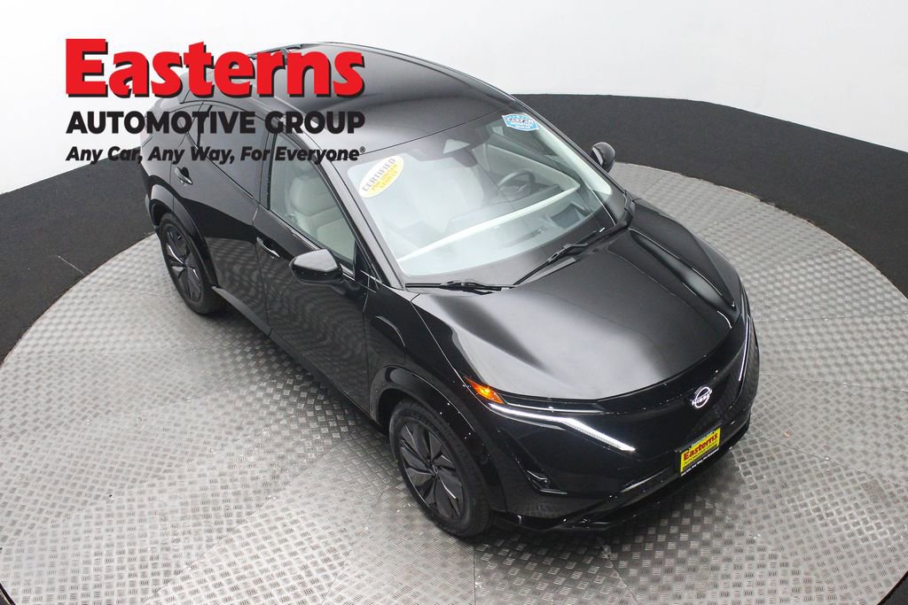 Used 2023 Nissan Ariya AWD image 3