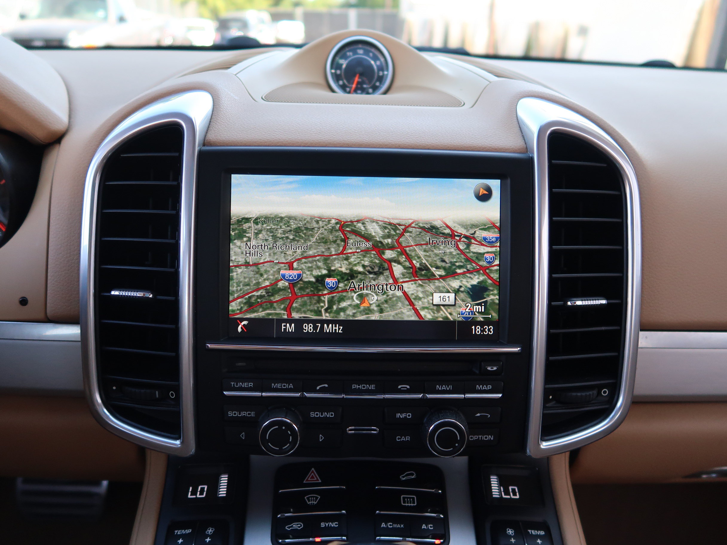 Used 2014 Porsche Cayenne GTS AWD/4WD image 16