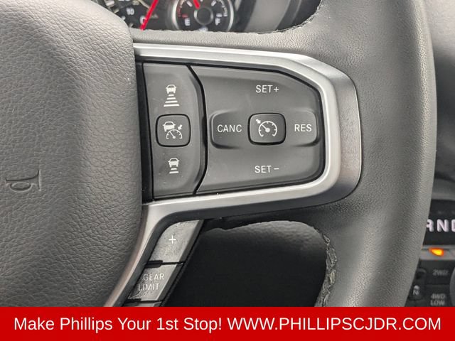 Used 2025 RAM 1500 Big Horn AWD/4WD image 24