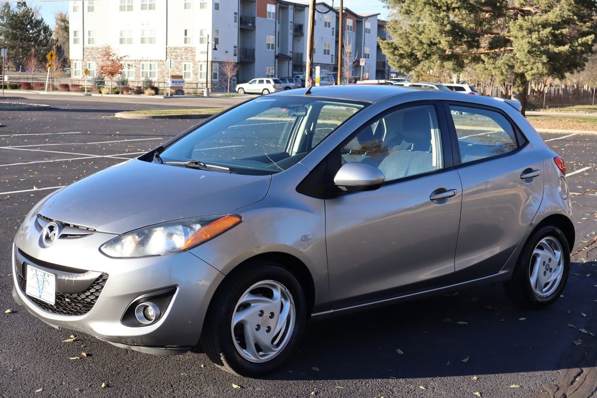 Used 2012 MAZDA MAZDA2 Touring image 10