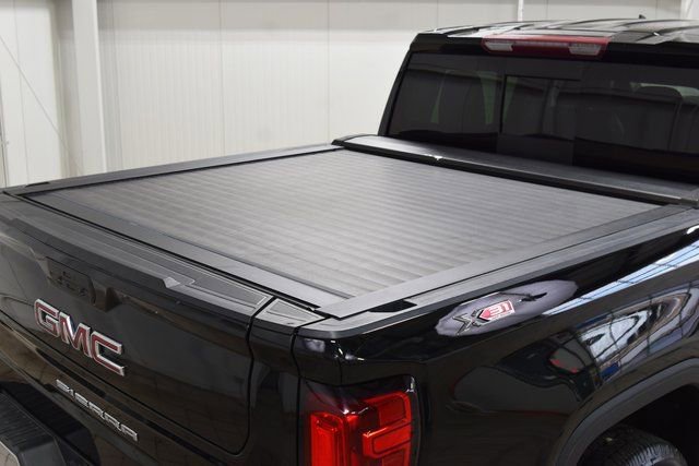 Used 2021 GMC Sierra 1500 SLT w/ SLT Premium Package AWD/4WD image 23
