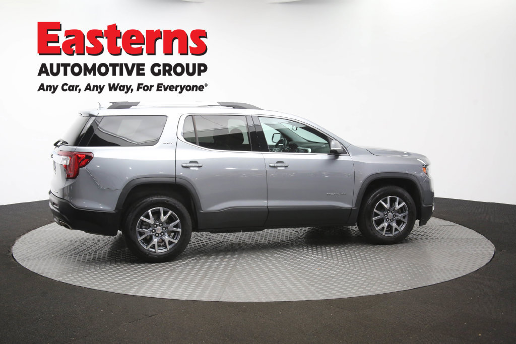 Used 2023 GMC Acadia SLT AWD/4WD image 49