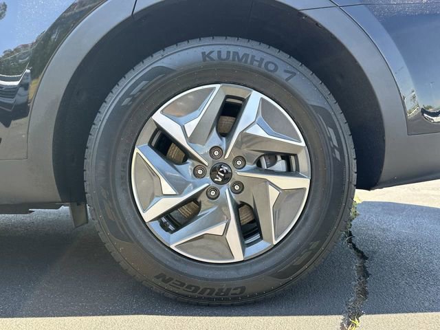 Used 2021 Kia Sorento EX image 32
