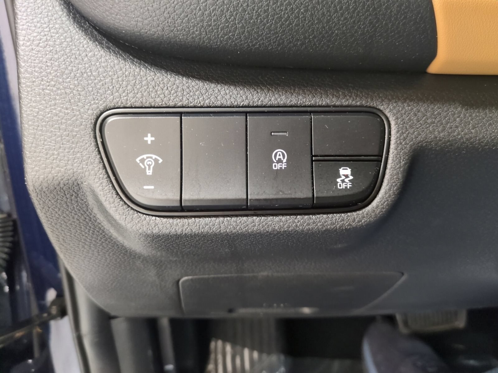 Certified 2024 Kia Seltos EX AWD/4WD image 18
