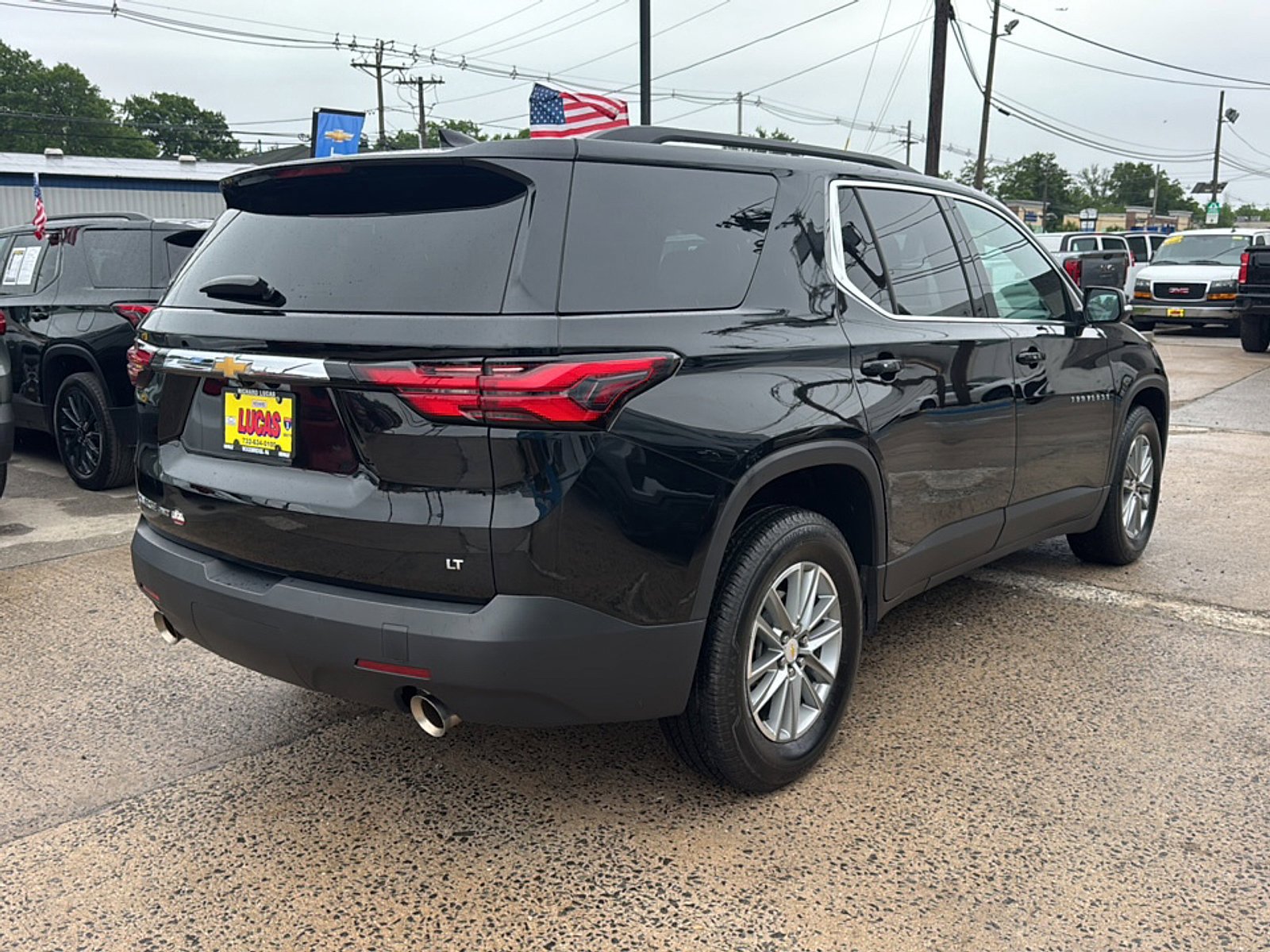 Used 2023 Chevrolet Traverse LT AWD/4WD image 5