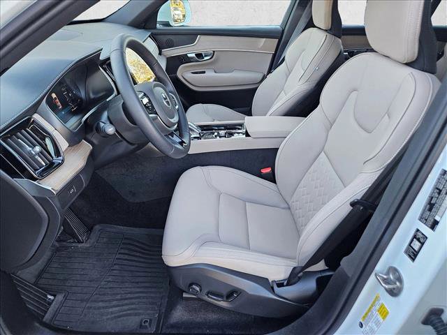 Certified 2026 Volvo XC90 B6 Plus w/ Protection Package image 15
