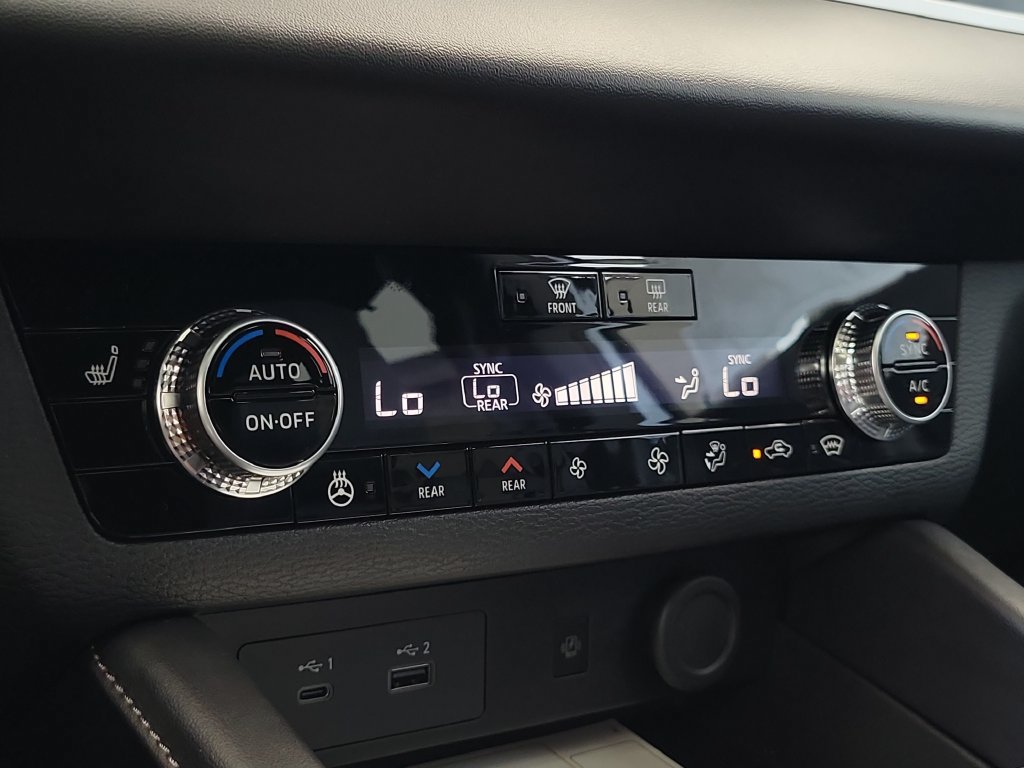 New 2026 Nissan Rogue Platinum AWD/4WD image 35