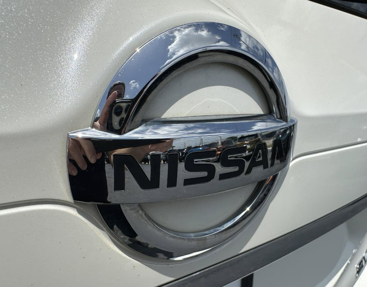 Used 2017 Nissan Rogue SV AWD/4WD image 71