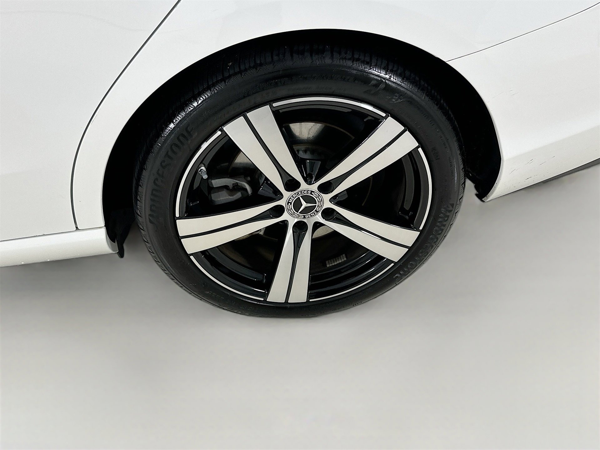 Certified 2025 Mercedes-Benz C 300 Sedan image 31