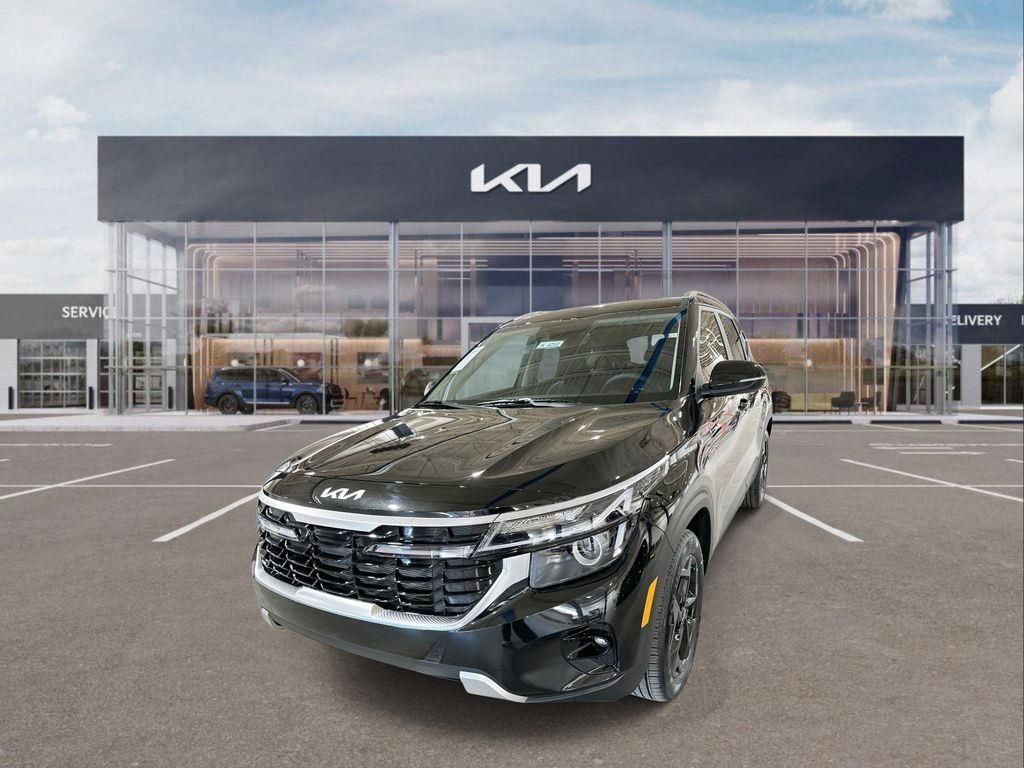 New 2026 Kia Seltos EX w/ EX Sunroof Package