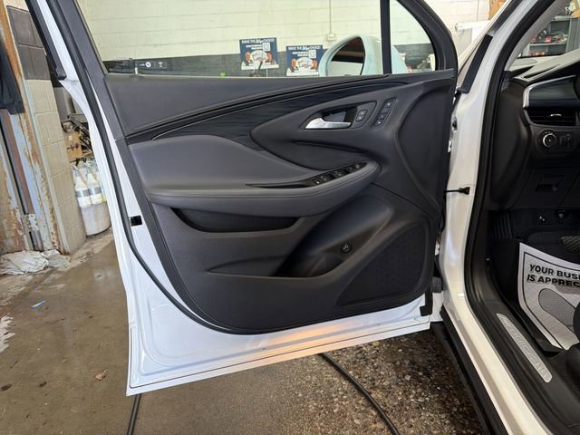 Certified 2020 Buick Envision Essence FWD image 13