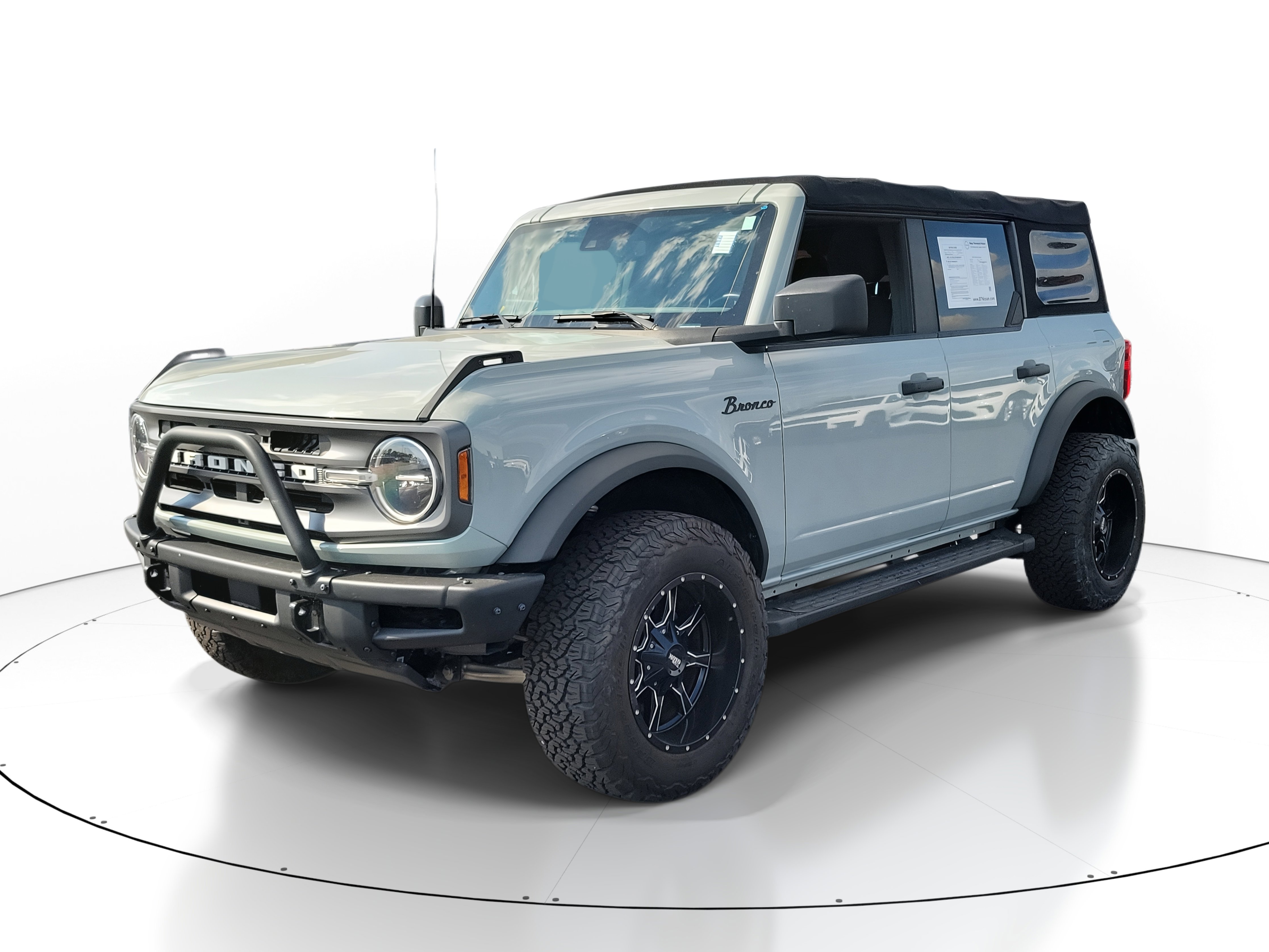 Used 2021 Ford Bronco Big Bend image 2