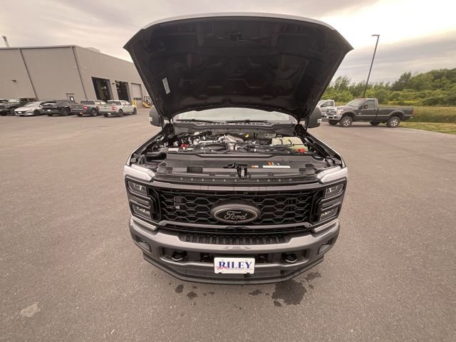 New 2026 Ford F250 XLT w/ XLT Premium Package image 25