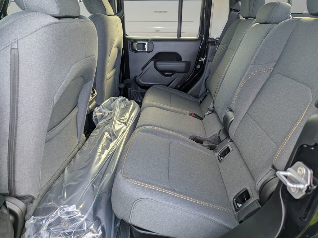 New 2026 Jeep Gladiator Sport image 8