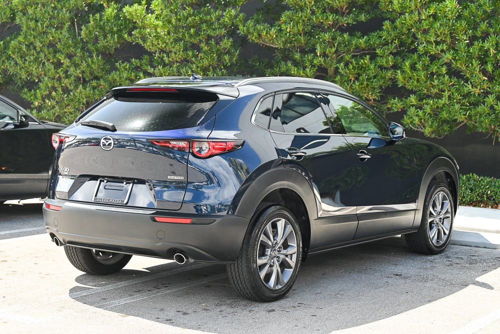 Certified 2025 MAZDA CX-30 AWD 2.5 S w/ Premium Package image 4