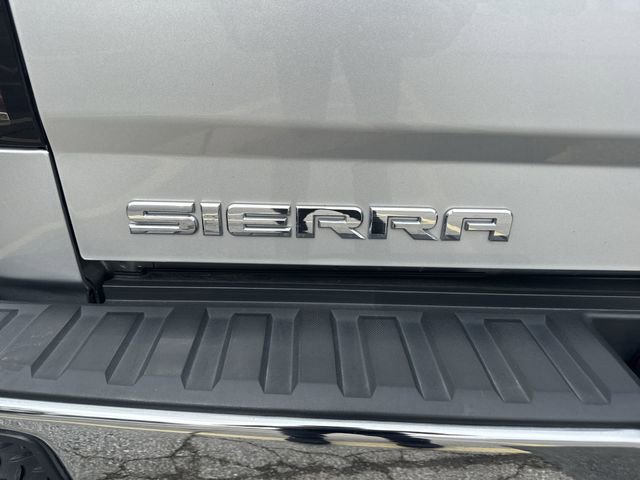 Used 2018 GMC Sierra 1500 SLT w/ SLT Premium Package image 30