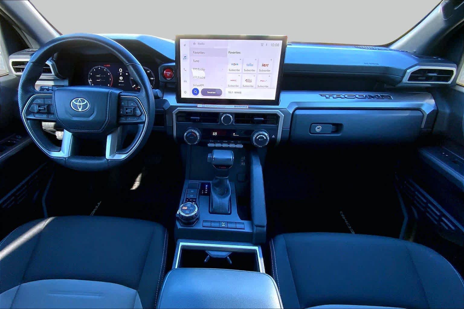 Used 2024 Toyota Tacoma TRD Off-Road AWD/4WD image 15