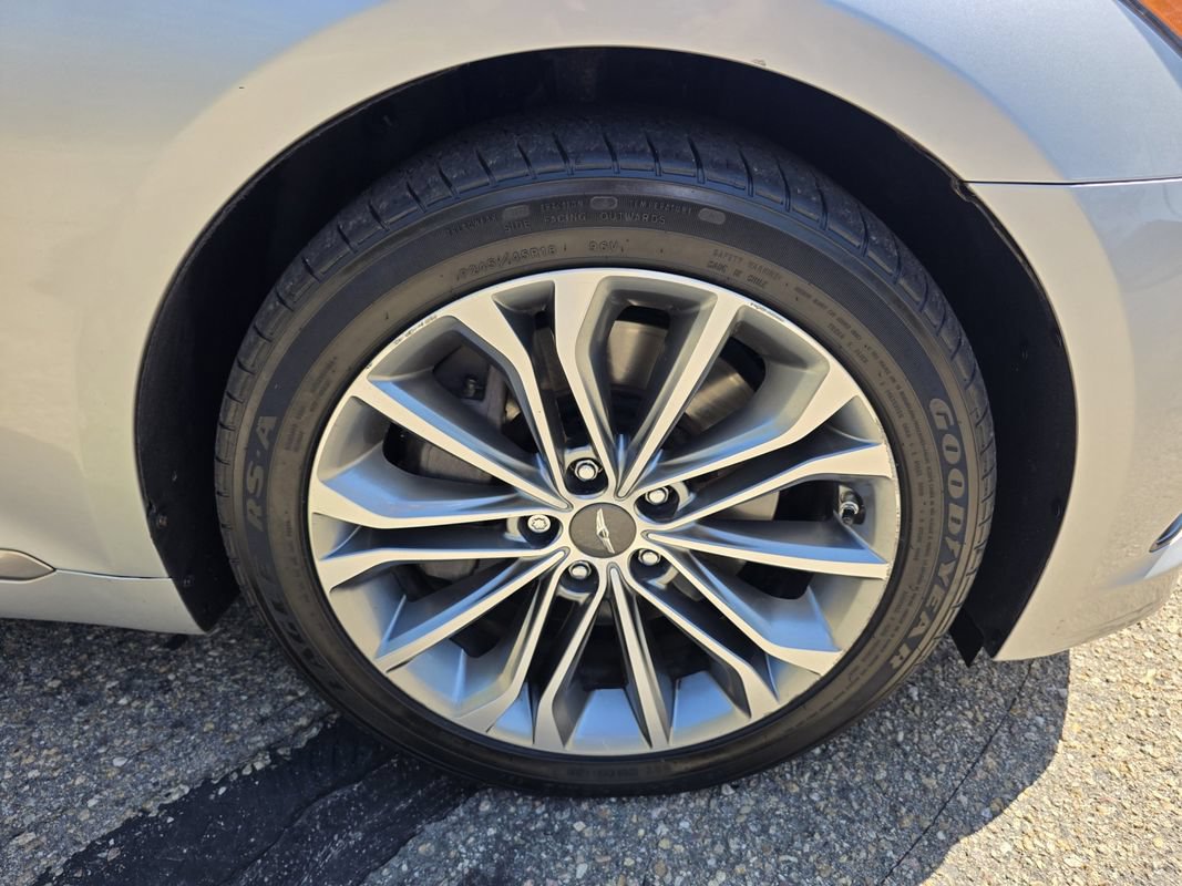 Used 2017 Genesis G80 3.8 AWD/4WD image 38