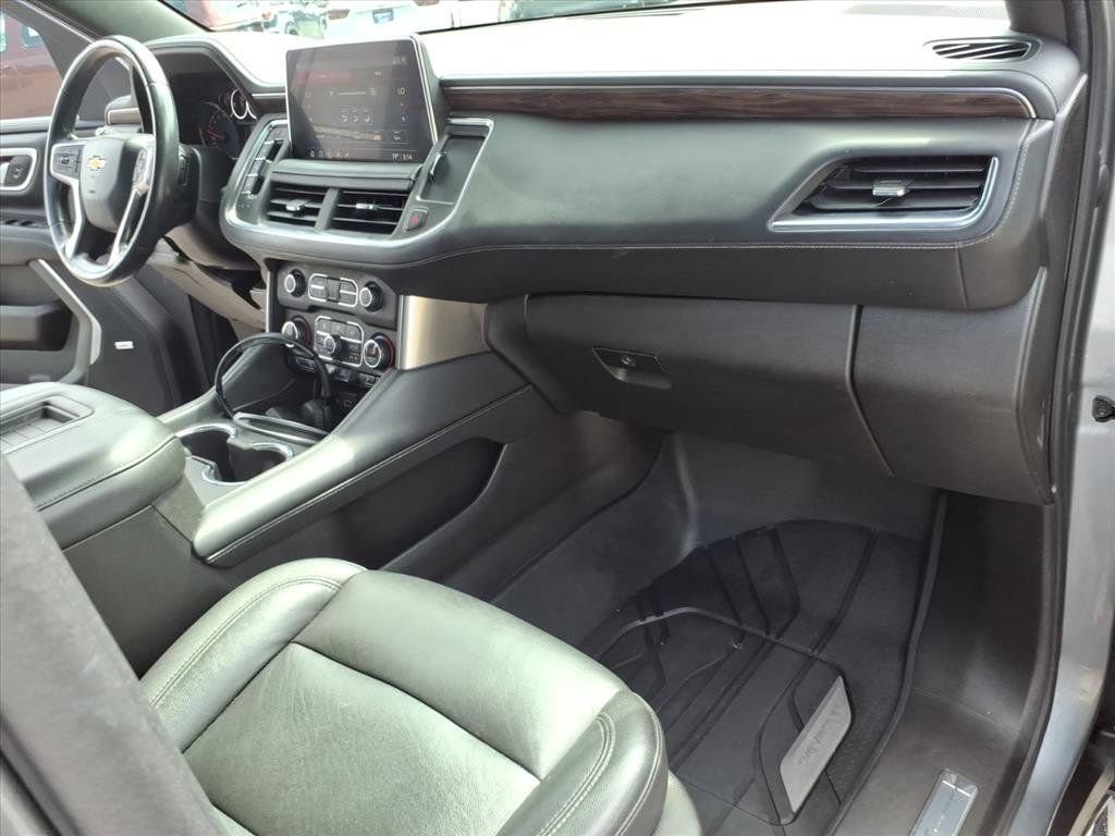 Used 2021 Chevrolet Suburban LT w/ Rear Media and Nav Package AWD/4WD image 15
