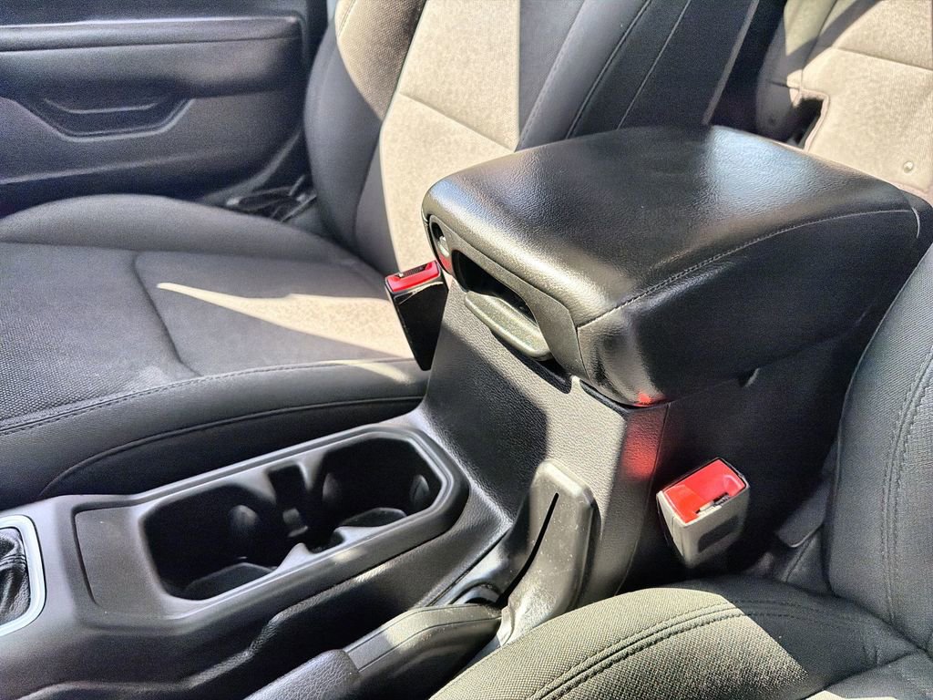 Used 2018 Jeep Wrangler Unlimited Sport S image 22