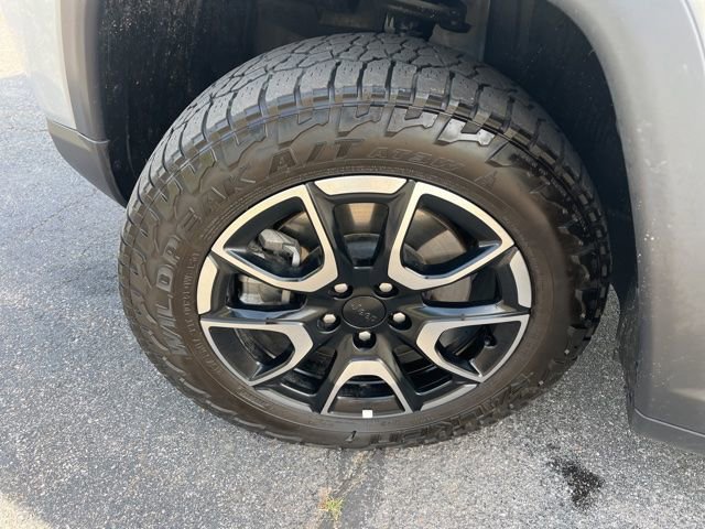 Used 2024 Jeep Compass Trailhawk image 16