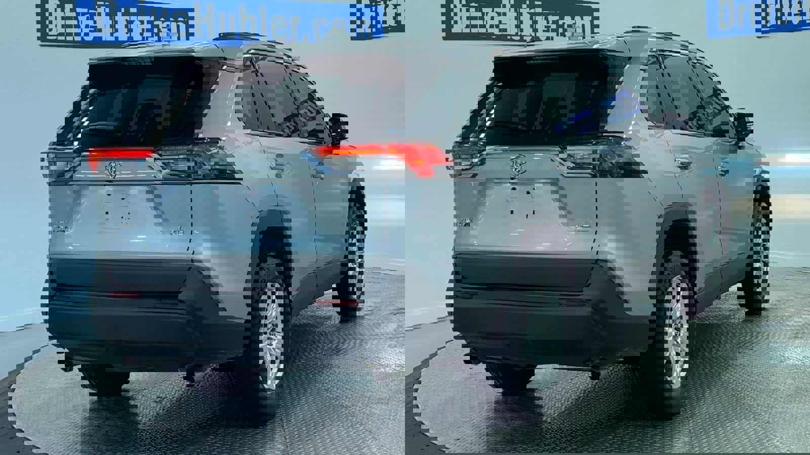 Used 2021 Toyota RAV4 XLE image 7