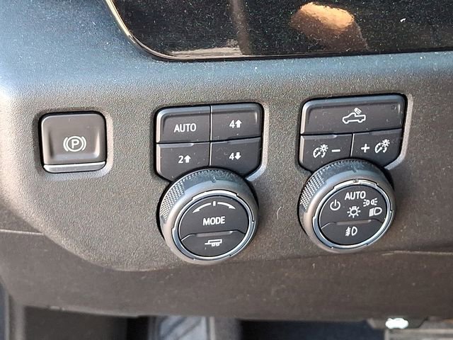 Used 2023 Chevrolet Silverado 1500 RST image 32