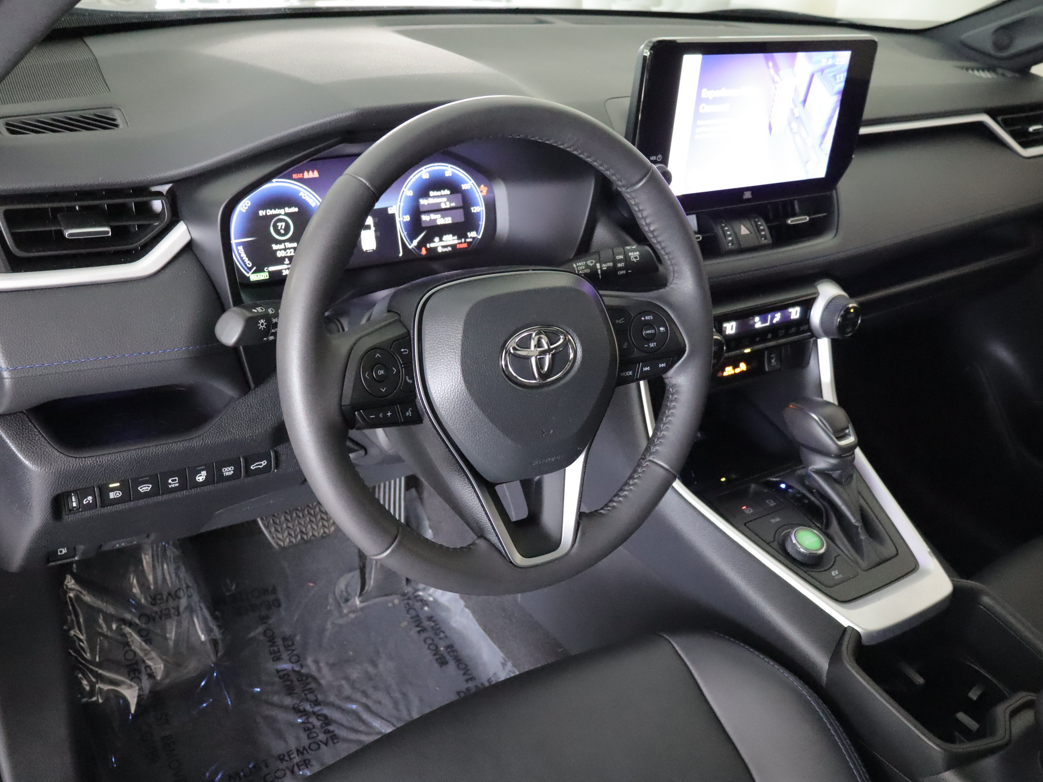 Used 2023 Toyota RAV4 XSE AWD/4WD image 11