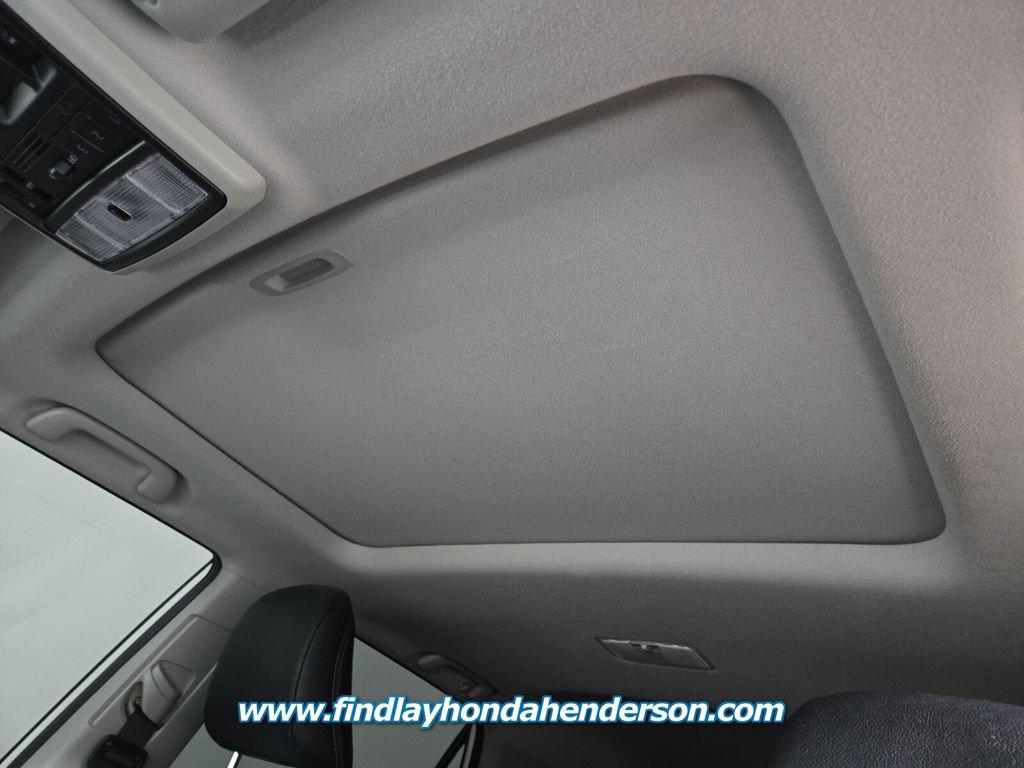 Used 2023 Toyota 4Runner SR5 Premium w/ Moonroof Package RWD image 13