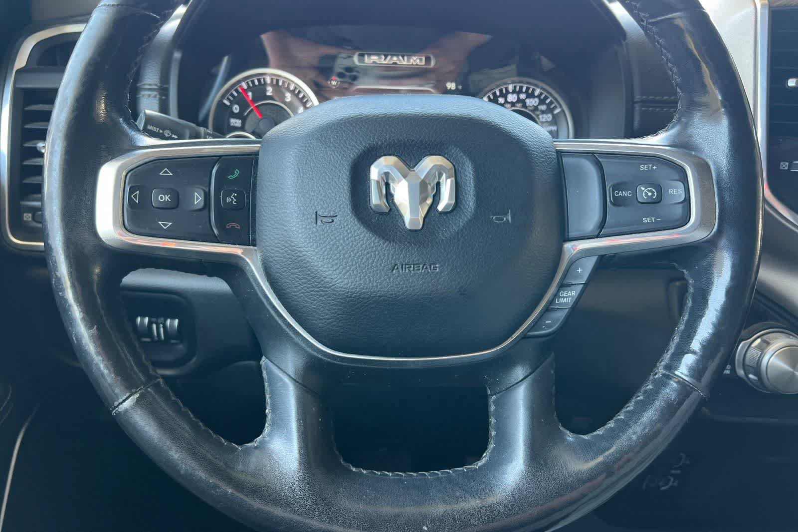 Used 2019 RAM 1500 Laramie AWD/4WD image 25