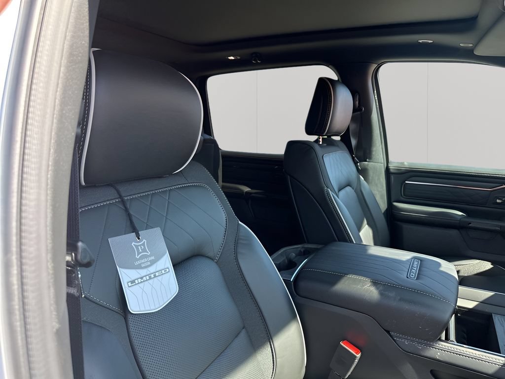 New 2026 RAM 1500 Limited AWD/4WD image 18