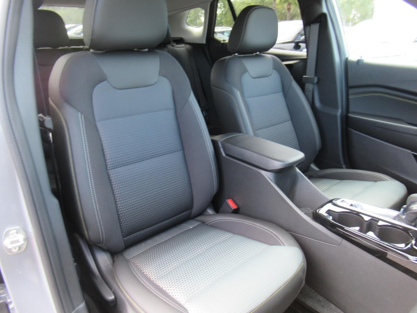 New 2026 Chevrolet Trax LT w/ Driver Confidence Package FWD image 9