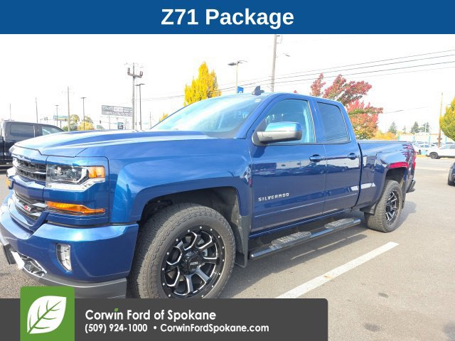 Used 2018 Chevrolet Silverado 1500 LT w/ All Star Edition AWD/4WD image 3