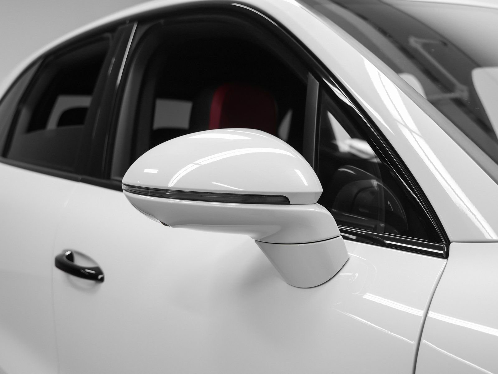 New 2026 Porsche Cayenne S image 15