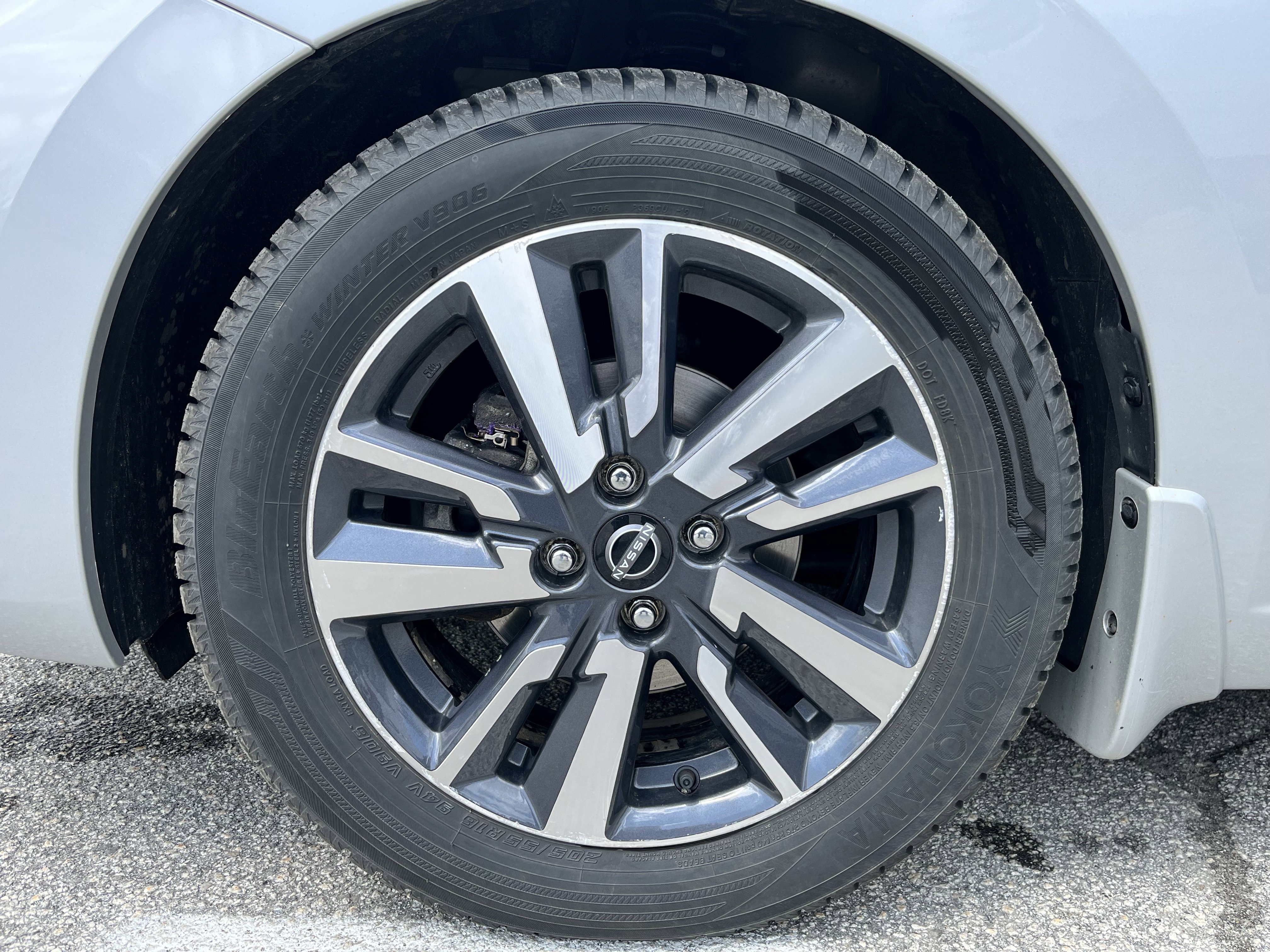 Used 2023 Nissan Versa S w/ S Plus Package FWD image 12