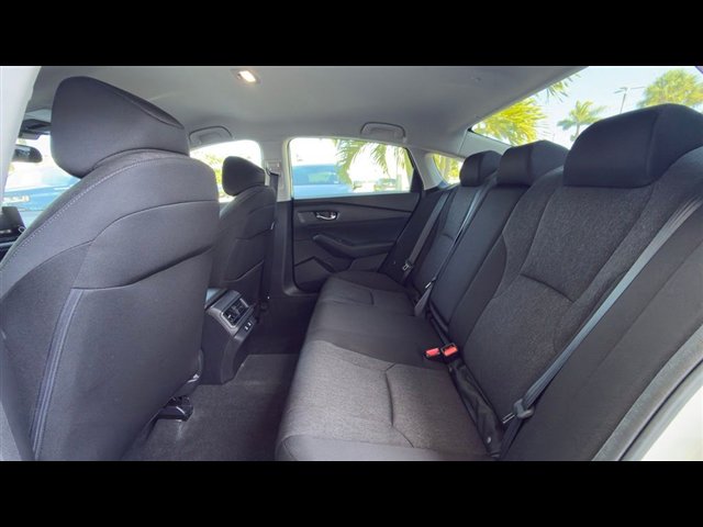 Certified 2025 Honda Accord LX image 7