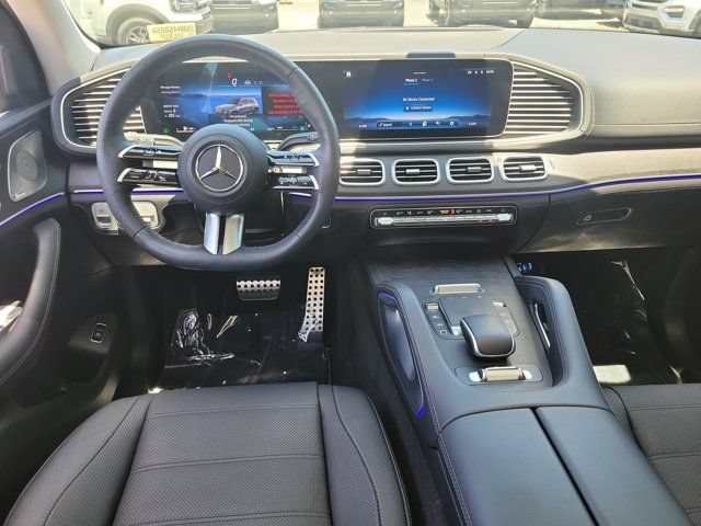 Used 2025 Mercedes-Benz GLS 450 4MATIC image 16