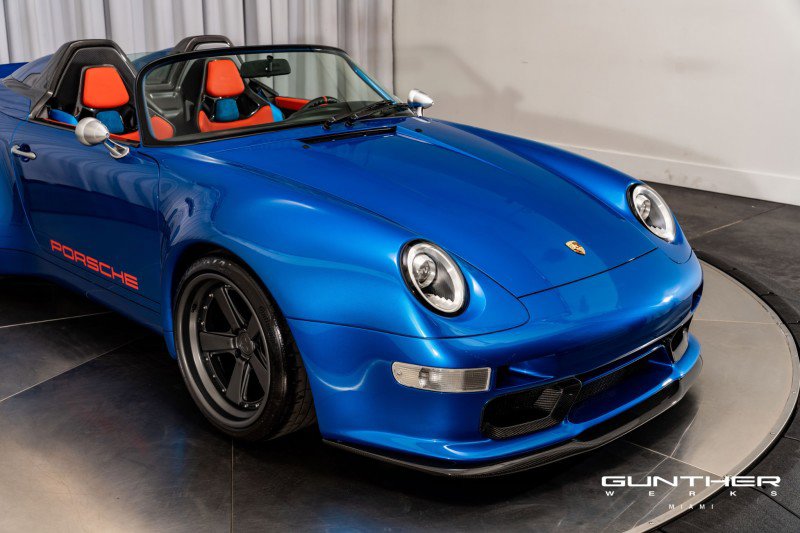 Used 1995 Porsche 911 Carrera image 2