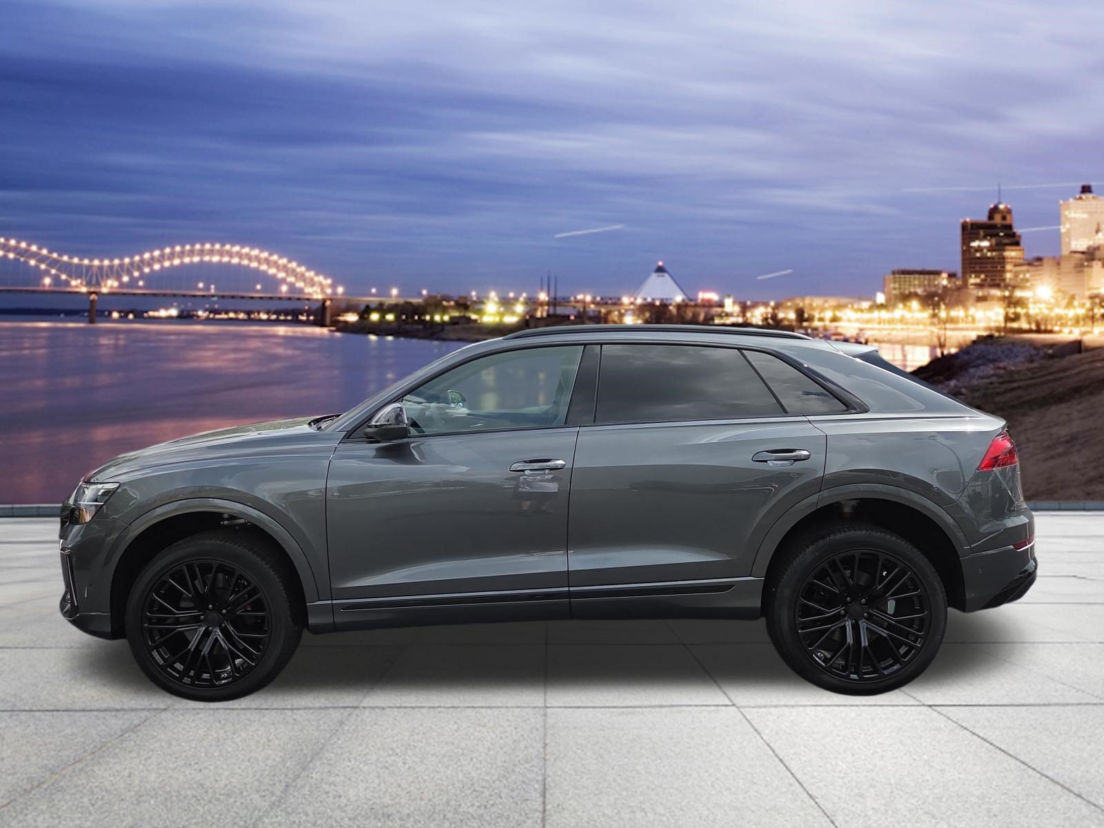 New 2026 Audi SQ8 Premium Plus AWD/4WD image 2