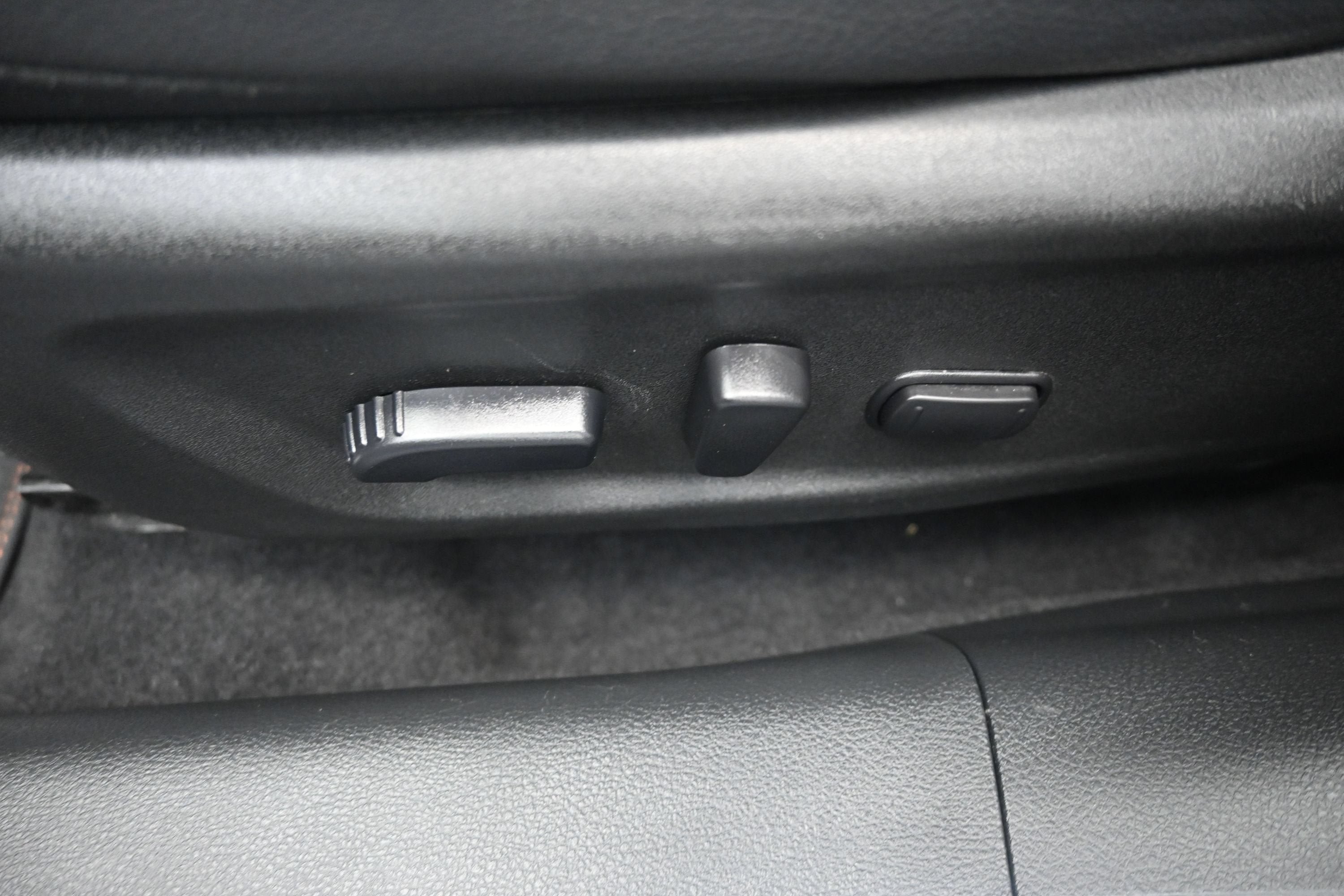 Used 2023 Nissan Altima 2.5 SR w/ SR Premium Package FWD image 11