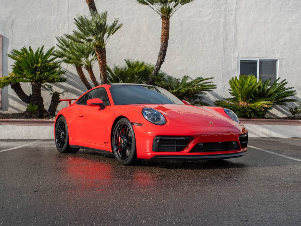 Used 2024 Porsche 911 Carrera 4 GTS AWD/4WD image 3