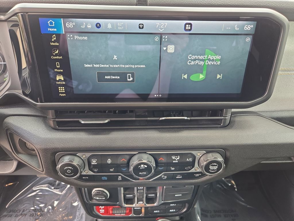 Used 2024 Jeep Wrangler Unlimited AWD/4WD image 24