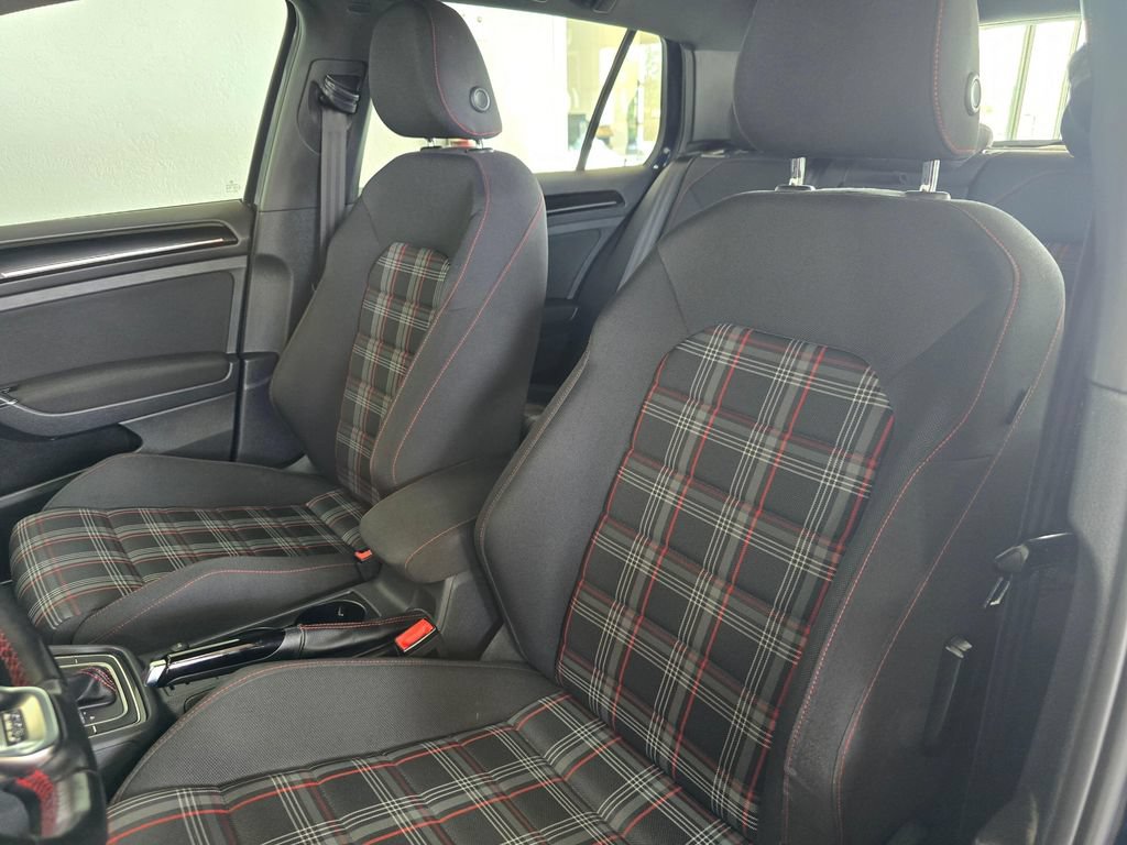Used 2016 Volkswagen GTI S FWD image 23