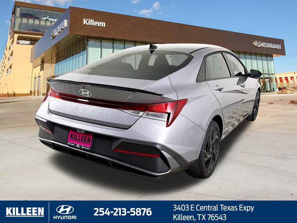 Used 2026 Hyundai Elantra Sport w/ Cargo Package FWD image 9
