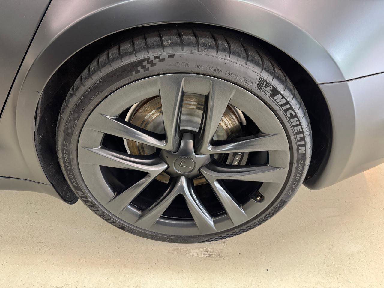 Used 2022 Tesla Model S Standard Range AWD/4WD image 23