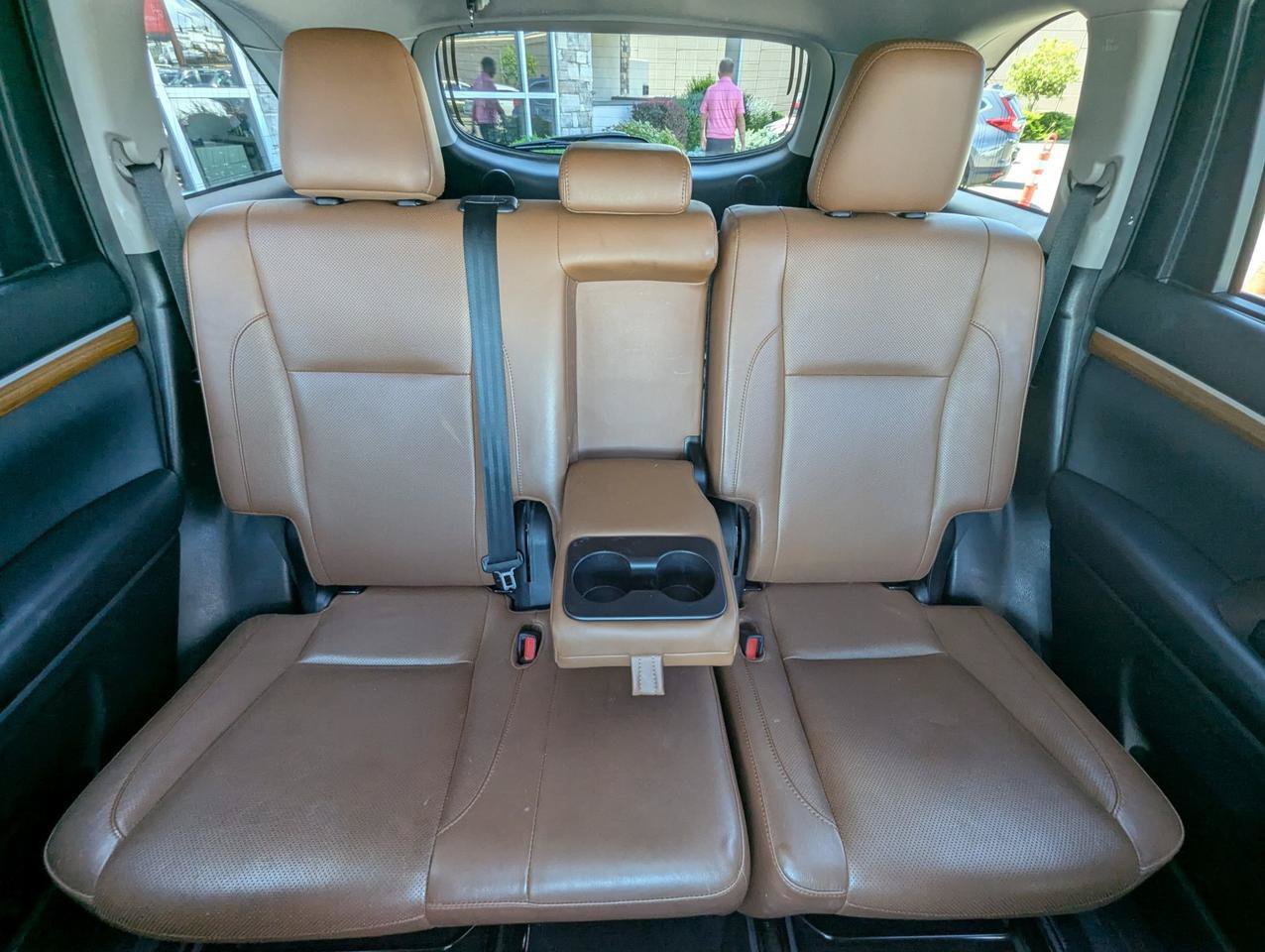 Used 2017 Toyota Highlander Limited AWD/4WD image 24