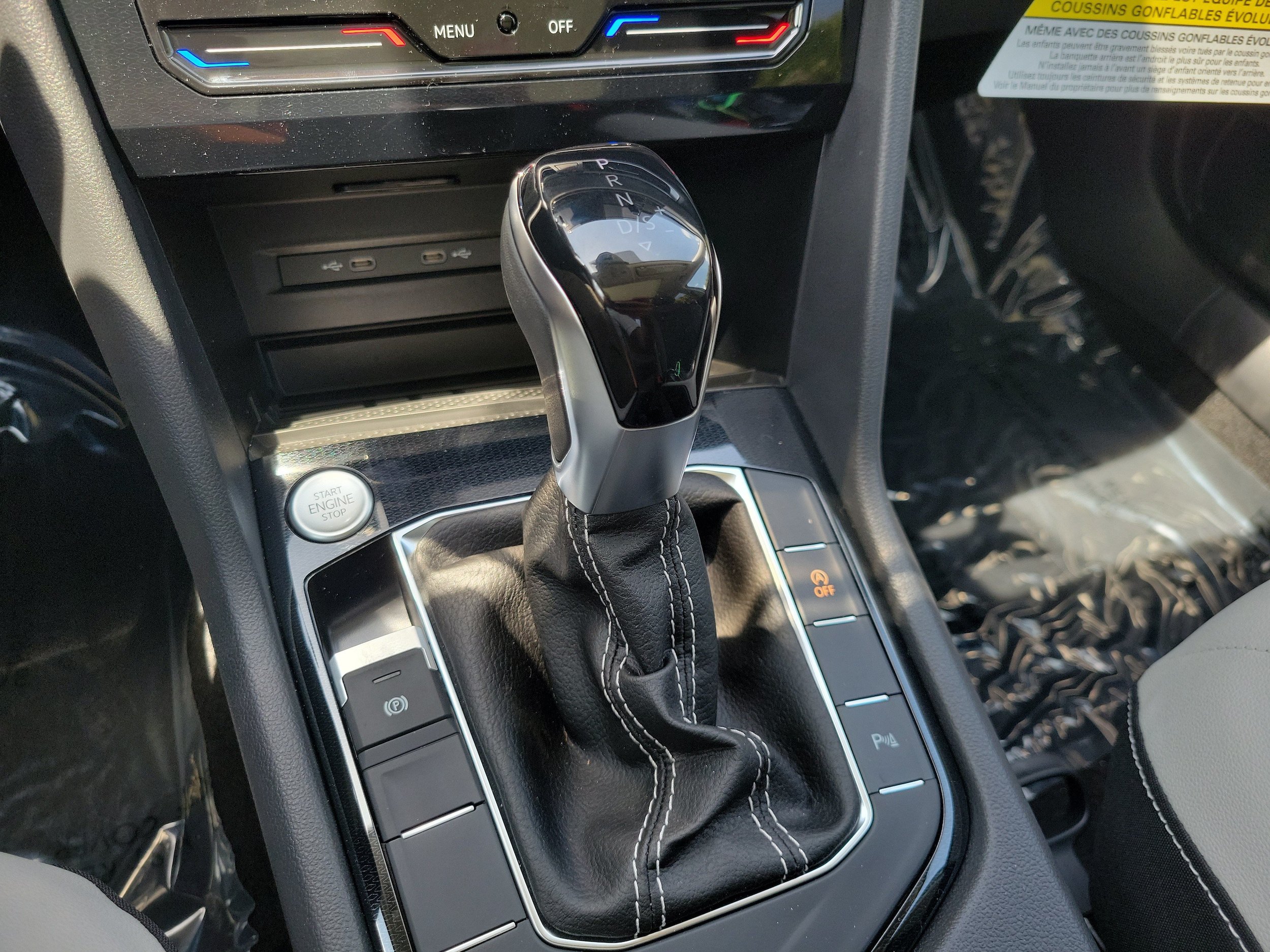 New 2026 Volkswagen Taos SE FWD image 26