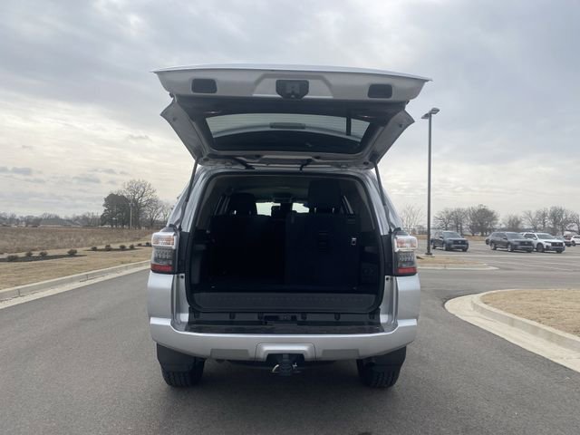Used 2022 Toyota 4Runner SR5 image 26